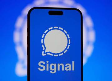 Signal issues scam warning to users after hackers target officials